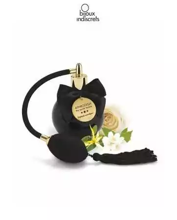 Aphrodisiac perfume with a floral scent