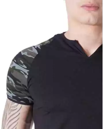 Sexy black army T-shirt with camouflage decoration on the sleeves and open round collar - LM814-81BLK