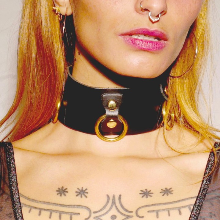 Collier en cuir Collection Anneaux NOIR & GOLD - Oralove